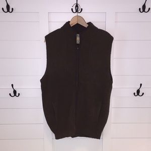 Ll Bean brown wool waterfowl knit vest